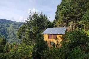 Cabaña El Descanso #1, Macho Mora Mountain Lodge - División