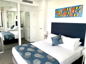 Serenity Short Stays - Deja Blue - at Darwin Waterfront