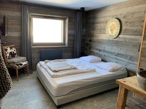 Chalets Chalet Crest-Voland, 4 pieces, 11 personnes - FR-1-733-36 : photos des chambres