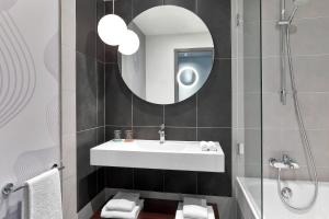 Hotels Le Meridien Etoile : photos des chambres