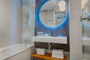 Hotels Le Meridien Etoile : photos des chambres