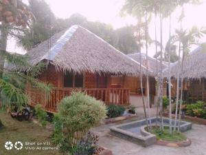 Ezekiels Native Inn