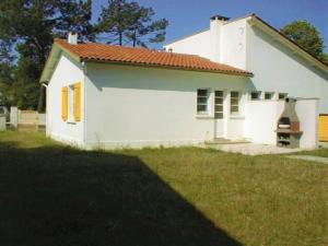 Maisons de vacances Maison 4 pieces Saint-Trojan - Terrasse, Parking, 6 Couchages - FR-1-246A-247 : photos des chambres