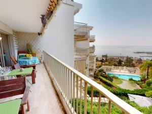 Grand 3P à Menton avec terrasses et parkings - FR-1-196-331