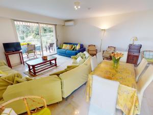 Grand 3P à Menton avec terrasses et parkings - FR-1-196-331