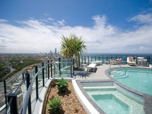2202 Luxury The Wave