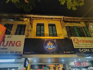 Boulevard Rollandes house