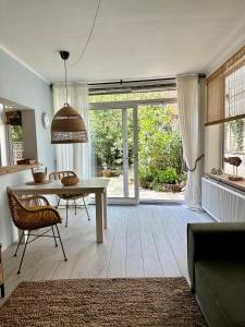 Salt Apartment