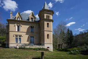 Maisons de vacances Chateau Le Camigne, vue Pyrenees : photos des chambres