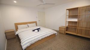 Modern Stay On The Bay