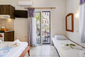 Nikiana Club - Studio 6