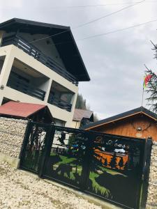 Pensiunea “Casa De Acasa”