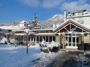 Hotels Logis Hotel Les Cimes : photos des chambres