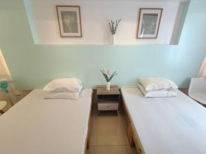 Premiere Haven MOA Staycation