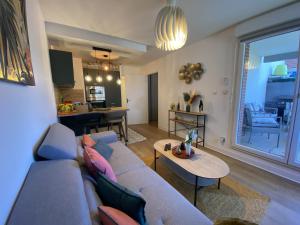 Appartements Le Jungle : T2 avec jardin et jacuzzi : photos des chambres