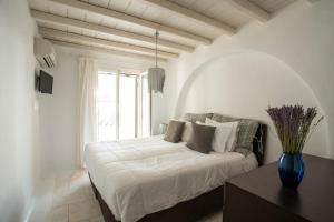Villa Diorite by Mykonos Rocks