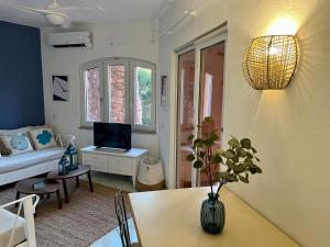 LOleandro 2922 house in Sardinia with Mediterranean Sea Views