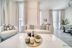 Refined 2BR with Assistant Room at Mesk 1 Midtown Dubai Production City by Deluxe Holiday Homes