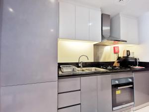Vacay Lettings - Luxury studio in Business bay