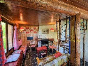 Chalets Chalet Saint-Michel-de-Chaillol, 10 pieces, 18 personnes - FR-1-393-82 : photos des chambres