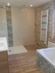 Appartements Maison chaleureuse dans village calme : photos des chambres