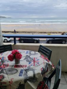 Appartements Appartement EN PREMIERE LIGNE DE PLAGE HENDAYE : photos des chambres