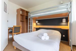 Hotels Kyriad Direct Bordeaux Sud Cestas : photos des chambres