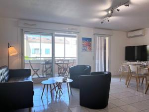 Appartement climatisé avec piscine, terrasse et parking - 6 couchages, près de la plage - FR-1-251-451