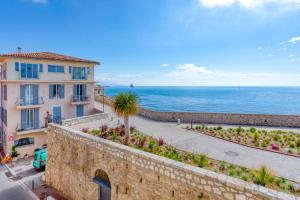 A9 - 1 BDR Fantastic Sea View Remparts Old Antibes - AC