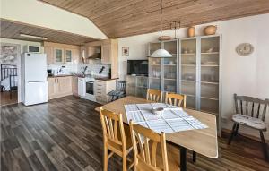 Gorgeous Home In Vittaryd With Wifi