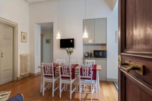 GuestHost - Bright & Roomy Apartment x6 - Trastevere District