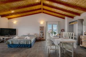 Apostolos Loft - Cozy Loft in the Center of Preveza
