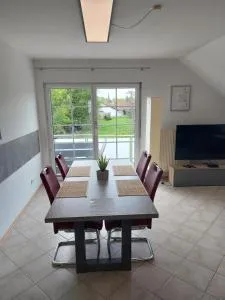 Ferienwohnung Frühlingstraße - Rothselberg