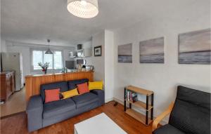 Maisons de vacances Awesome Home In Saint-nazaire With Wifi And 2 Bedrooms : photos des chambres