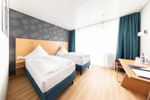 Twin Room room in Hotel ISG Heidelberg