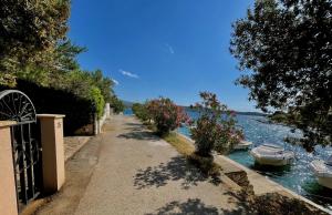 Apartments Paradise