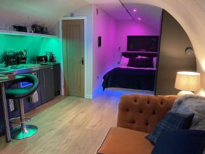 Ravens Gully - Brodick, Isle Of Arran