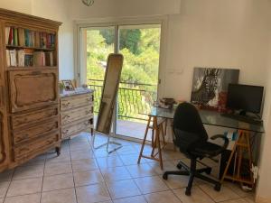 Villa avec piscine et vue magnifique sur Nice