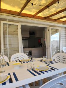 Appartements Mobil Home Camping Mar Estang 4* : photos des chambres