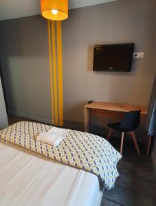 Hotels Hotel Ecu de france : photos des chambres