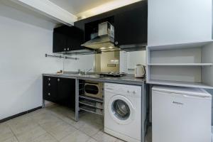 VENETIAN WELL House by LOC HOSPITALITY