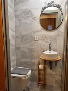 El Mundo Suites