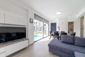 Thalassa & Thalassa Prive Residential Complex