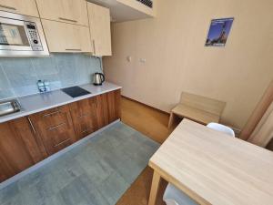 10Q - Z6 Apartment 305