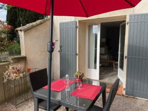 Appartements Gites charme avec piscine Arles - Camargue - Alpilles : photos des chambres