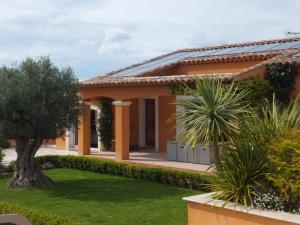 B&B / Chambres d'hotes Les Lavandes : photos des chambres