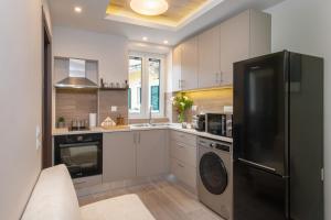 Taylor’s apartment