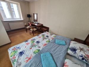 10Q - Z6 Apartment 306