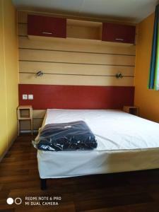 Mobil home au bord du lac