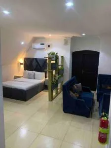 Loft Studio Unit in Lekki phase 1 - 2 ACs, Kitchen, Closet & Ironing room, Netflix, WI-FI, Bath tub 1 - Maroko